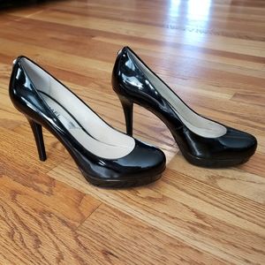 Michael Kors Ionna black platform heels